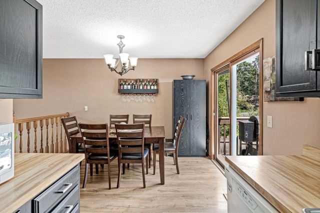 14137 Carmody Drive, Eden Prairie, MN 55347