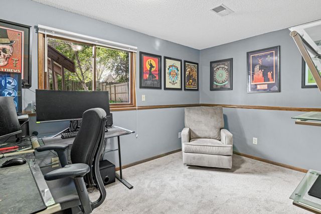 14137 Carmody Drive, Eden Prairie, MN 55347