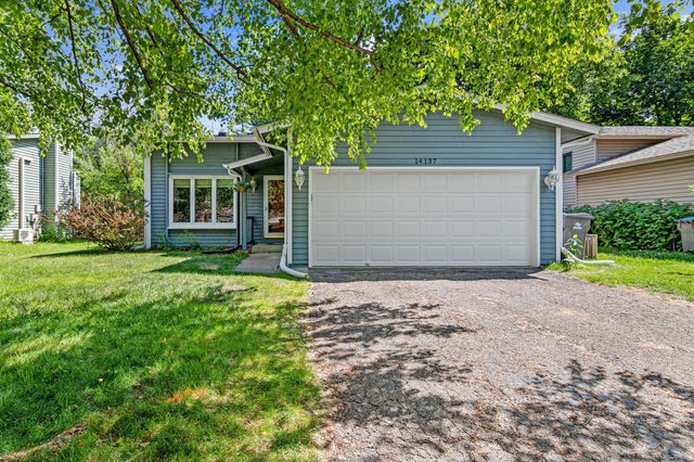 14137 Carmody Drive, Eden Prairie, MN 55347