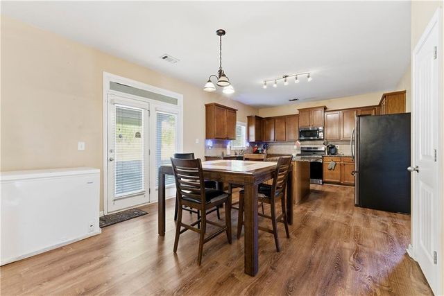 1881 Windsor Creek SW Drive, Conyers, GA 30094