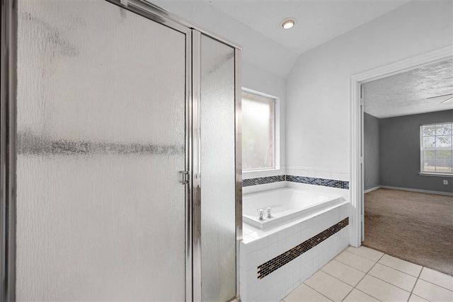 5 NW Pleasant View Rdg, Lawton, OK 73505