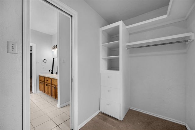 5 NW Pleasant View Rdg, Lawton, OK 73505