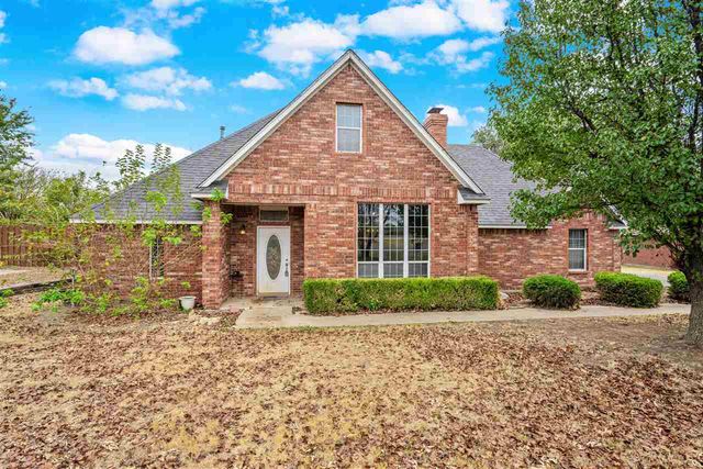 5 NW Pleasant View Rdg, Lawton, OK 73505