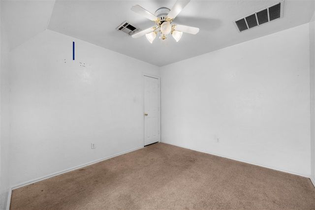 5 NW Pleasant View Rdg, Lawton, OK 73505