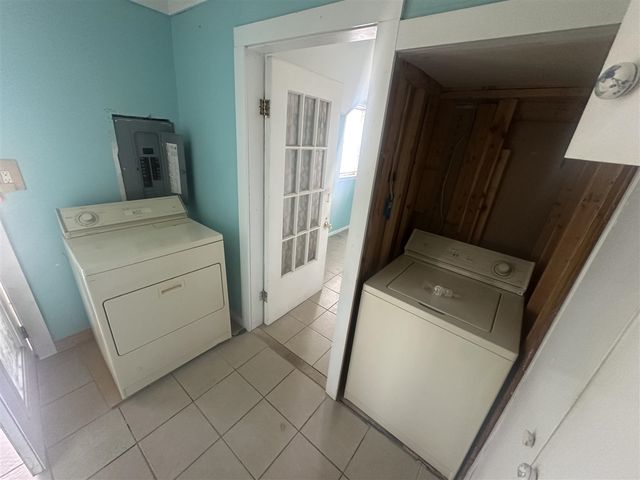 2190 68th Street, Fennville, MI 49408