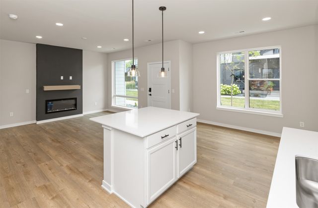 462 SW 12th Street, Des Moines, IA 50309