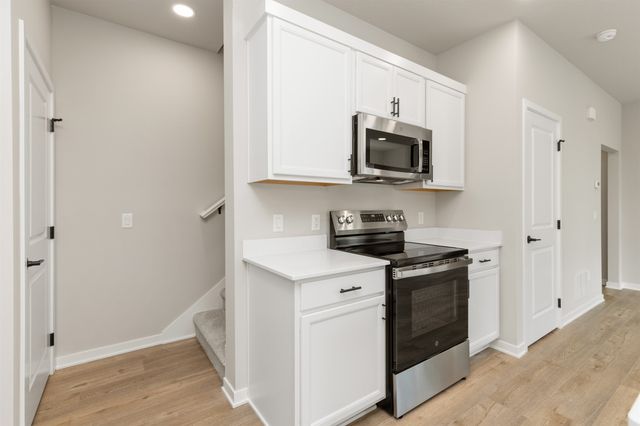 462 SW 12th Street, Des Moines, IA 50309