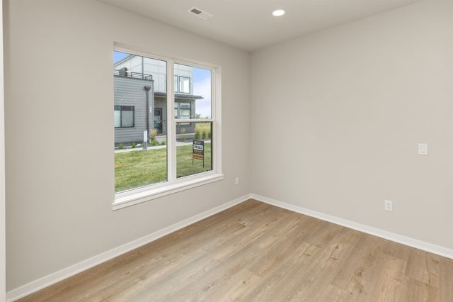 462 SW 12th Street, Des Moines, IA 50309