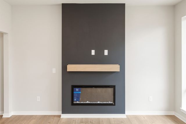 462 SW 12th Street, Des Moines, IA 50309