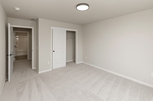 462 SW 12th Street, Des Moines, IA 50309