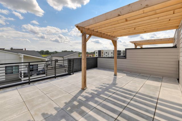 462 SW 12th Street, Des Moines, IA 50309