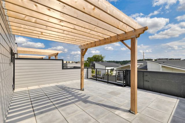 462 SW 12th Street, Des Moines, IA 50309