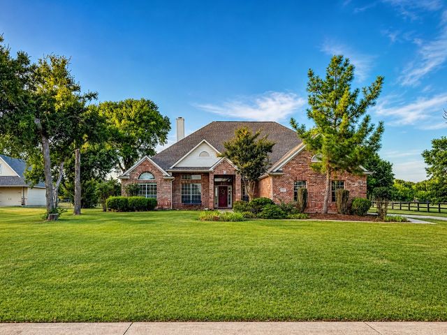 7517 Rodeo Drive, Denton, TX 76208