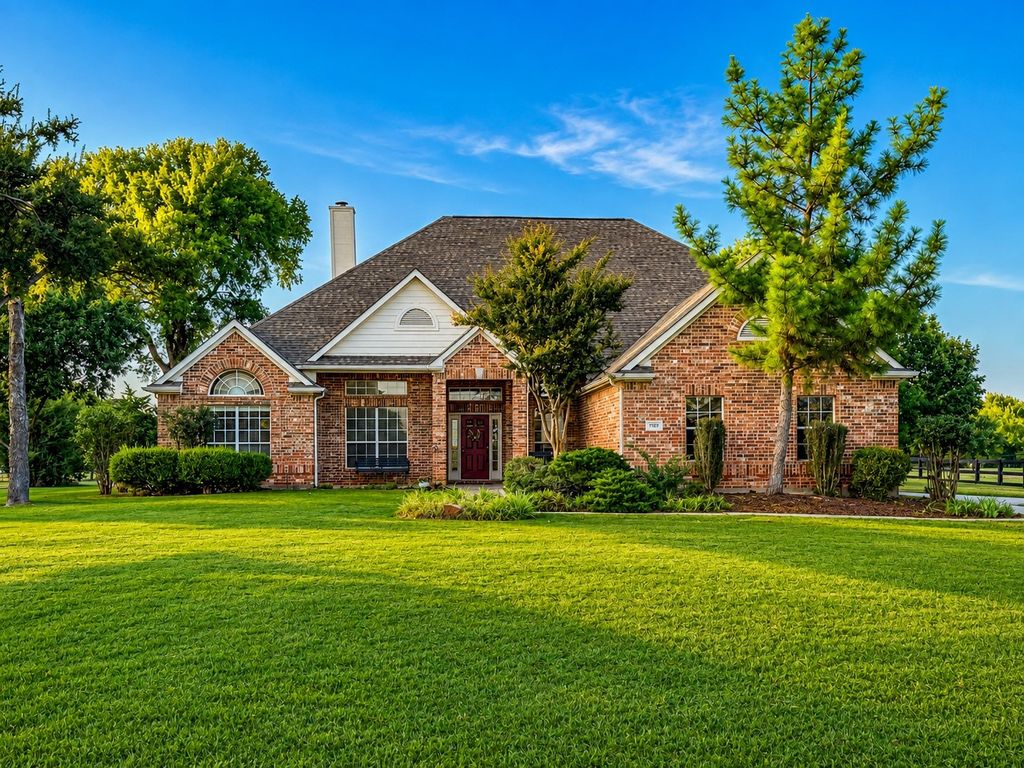7517 Rodeo Drive, Denton, TX 76208