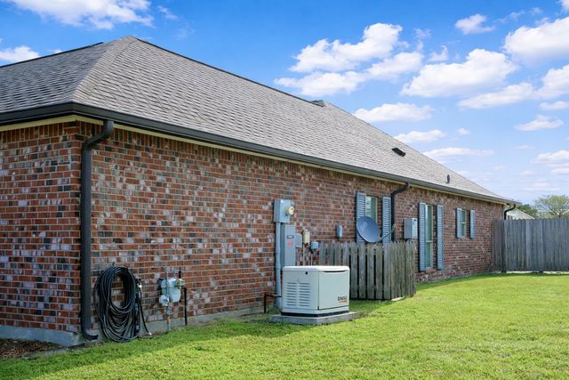 123 Lake Maclaine Avenue, Thibodaux, LA 70301