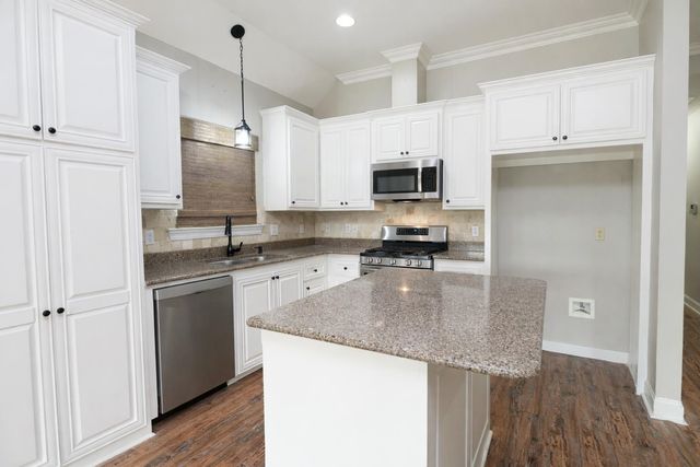 123 Lake Maclaine Avenue, Thibodaux, LA 70301