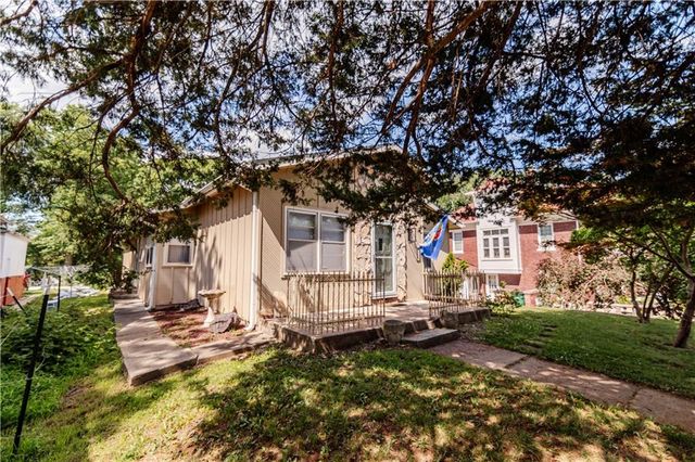 307 Riley Street, Atchison, KS 66002