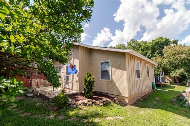 307 Riley Street, Atchison, KS 66002