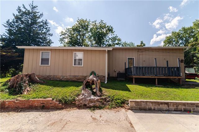 307 Riley Street, Atchison, KS 66002