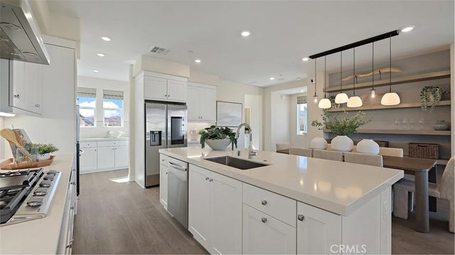 26881 Rugged Ridge Lane, Valencia, CA 91381