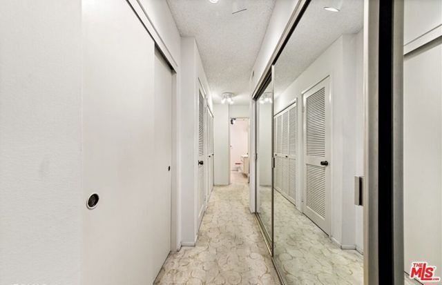 321 N Oakhurst Drive 306, Beverly Hills, CA 90210