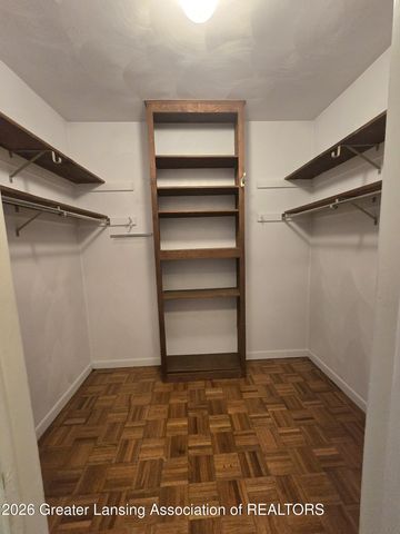 6160 Innkeepers Court 56, East Lansing, MI 48823