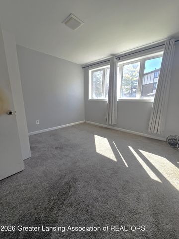 6160 Innkeepers Court 56, East Lansing, MI 48823