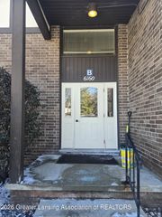 6160 Innkeepers Court 56, East Lansing, MI 48823