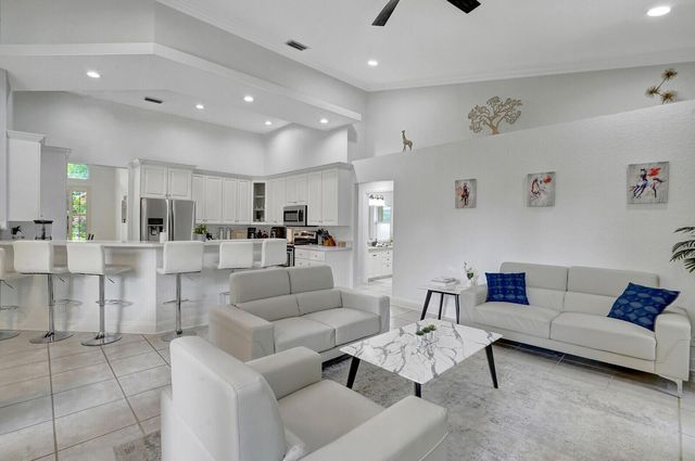 13709 Columbine Avenue, Wellington, FL 33414