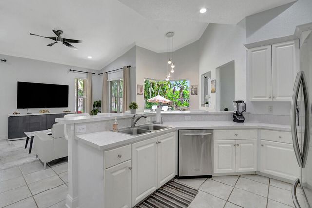 13709 Columbine Avenue, Wellington, FL 33414