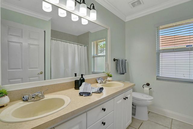 13709 Columbine Avenue, Wellington, FL 33414