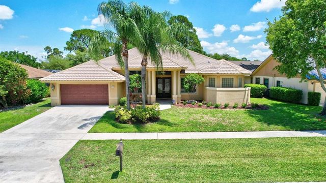 13709 Columbine Avenue, Wellington, FL 33414