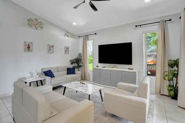 13709 Columbine Avenue, Wellington, FL 33414