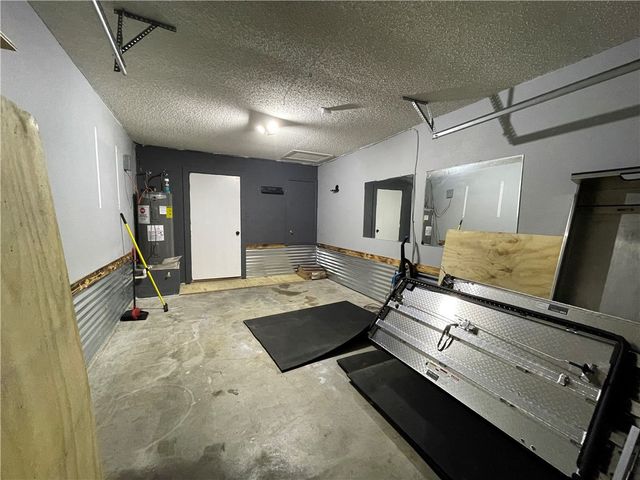 5934 Community Dr, Corpus Christi, TX 78412