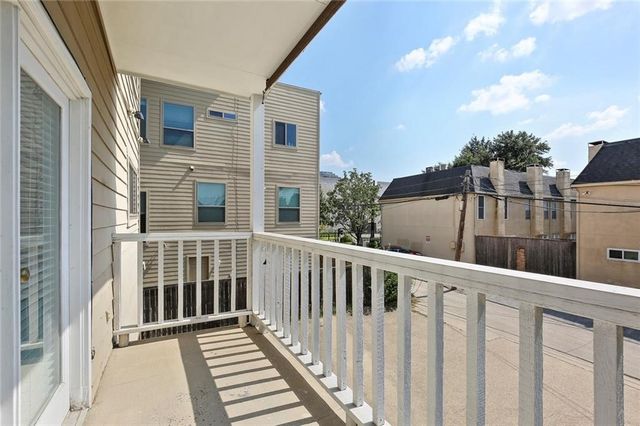 2728 Reagan Street 204, Dallas, TX 75219