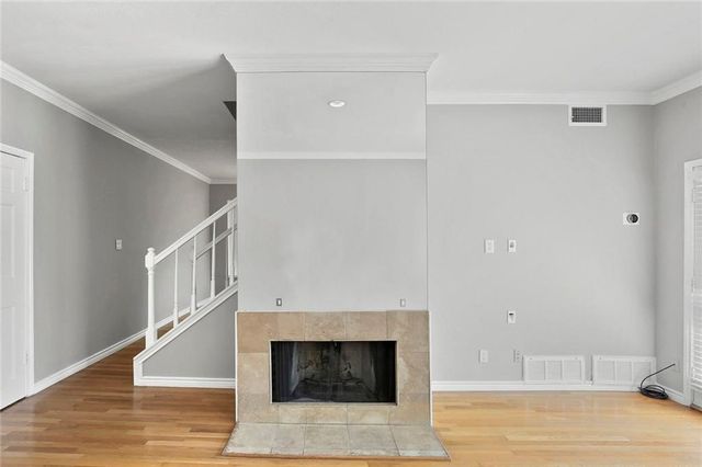 2728 Reagan Street 204, Dallas, TX 75219
