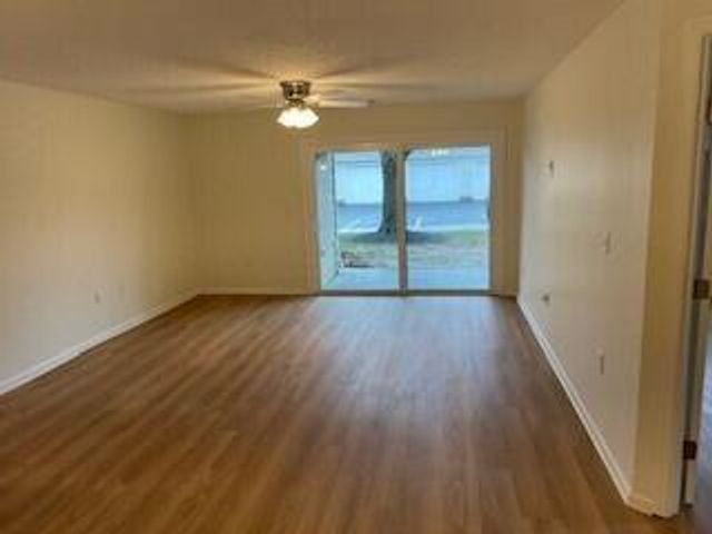 6789 Meadow Creek Drive, 101, Columbus, OH 43235