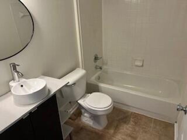 6789 Meadow Creek Drive, 101, Columbus, OH 43235