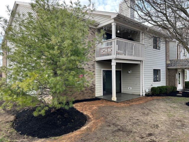 6789 Meadow Creek Drive, 101, Columbus, OH 43235