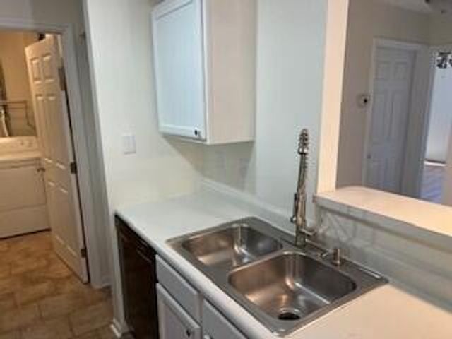 6789 Meadow Creek Drive, 101, Columbus, OH 43235