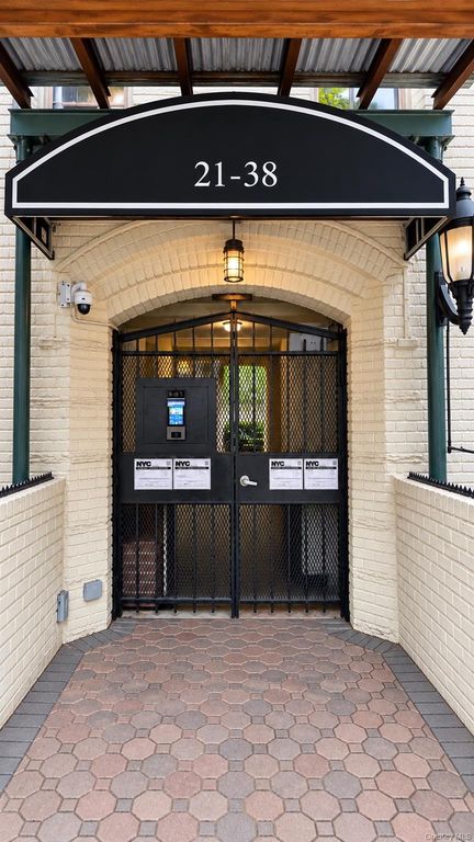 21-38 35th Street 2C, Astoria, NY 11105 — exterior