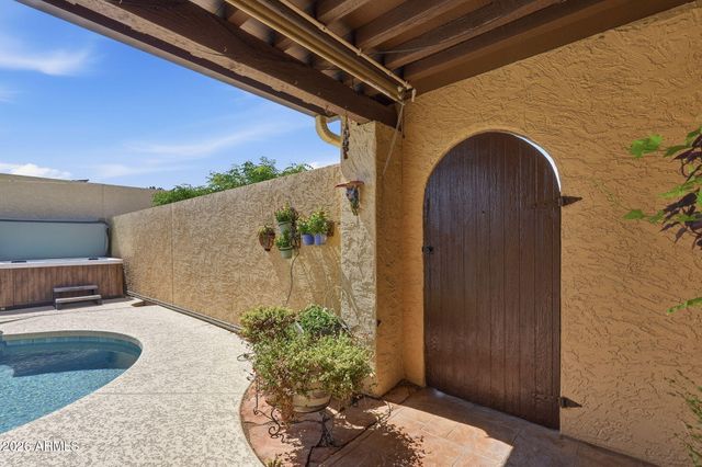 2107 E ALAMEDA Drive, Tempe, AZ 85282