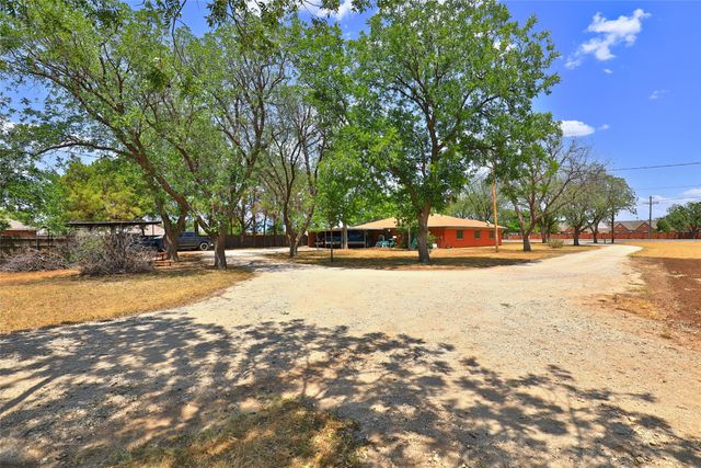 7234 Buffalo Gap Road, Abilene, TX 79606