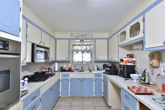 7234 Buffalo Gap Road, Abilene, TX 79606
