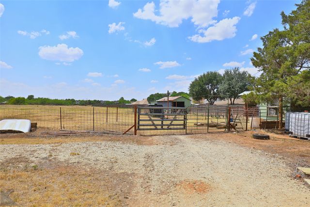 7234 Buffalo Gap Road, Abilene, TX 79606