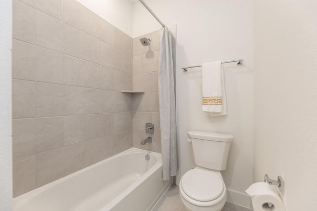 14206 Lollypine Pointe Drive, Cypress, TX 77433