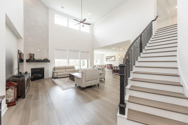 14206 Lollypine Pointe Drive, Cypress, TX 77433