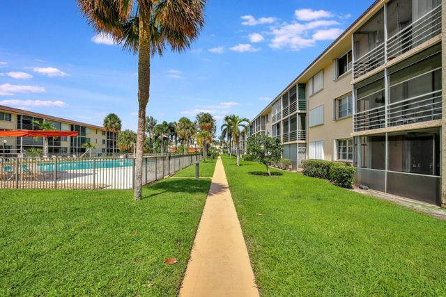 4500 N Federal Hwy 151F, Lighthouse Point, FL 33064