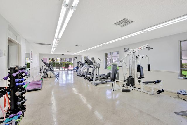 4500 N Federal Hwy 151F, Lighthouse Point, FL 33064