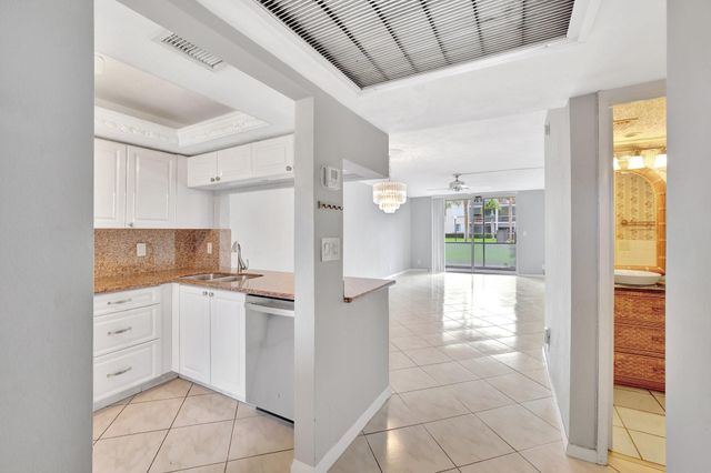 4500 N Federal Hwy 151F, Lighthouse Point, FL 33064